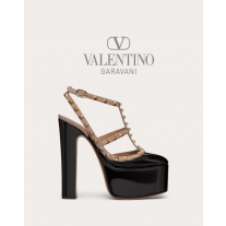 fakes valentino Ottawa Rockstud Platform Pump In Patent Leather 155 Mm for Woman in Black/poudre