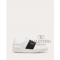high quality fake valentino canada sale Rockstud Untitled Sneaker In Calfskin Leather With Tonal Studs for Woman in White/ Black
