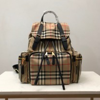Burberry Rucksack Medium Backpack Vintage Check Nylon