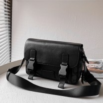 Coach Men Track Crossbody Signature Black C3747