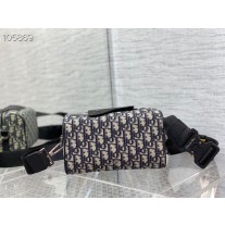 Dior Lingot 22 Bag Beige and Black Dior Oblique Jacquard