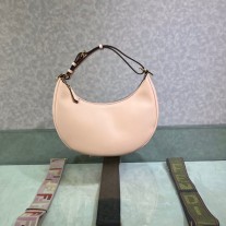 Fendi FEND1praphy Underarm Bag Pink
