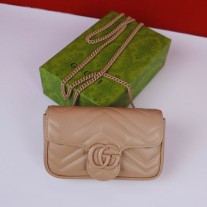 Gucci GG Marmont Matelassé Super Mini Bag 476433