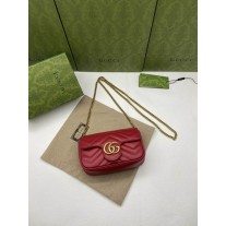 Gucci GG Marmont Matelassé Super Mini Bag 476433 Red