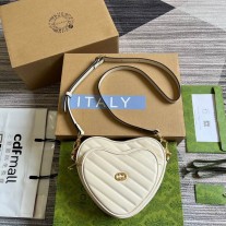 Gucci Interlocking G Mini Heart Shoulder Bag 751628 White