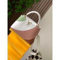 Louis Vuitton Capucines Medium M59864