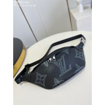 Louis Vuitton Discovery Belt Bag Monogram Shadow Leather M57289