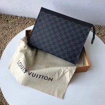 Louis Vuitton Pochette Voyage MM M41696