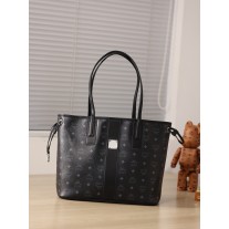 MCM Medium Reversible Liz Shopper in Visetos