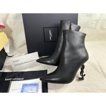 Saint Laurent Opyum Ankle Boots In Smooth Leather With Black Heel Black