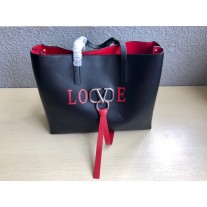 Valentino Garavani E/w Vring Grainy Calfskin Tote Bag Black Red