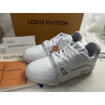 Louis Vuitton Trainer White Signature Men's