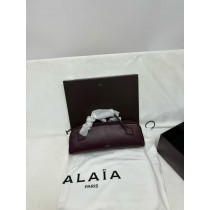 Alaïa Le Teckel Shoulder Bag Brown 