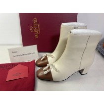 Valentino Garavani Valet Du Roi Kidskin Leather 60MM Ankle Boots