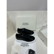 Alexander McQueen Men's Oversized Leather Sneakers Black