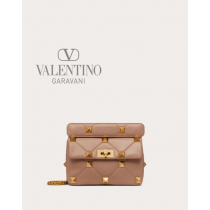 Buy knockoff valentino canada online Medium Roman Stud The Shoulder Bag In Nappa With Chain for Woman in Rose Cannelle