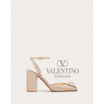 Buy knockoff valentino canada online One Stud Patent Leather Pump With Matching Stud 90 Mm for Woman in Powder Rose