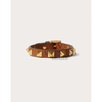 reps valentino canada locations Rockstud Bracelet In Leather And Metal for Man in Saddle Brown