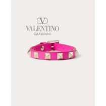 Real quality fake valentino canada Rockstud Bracelet for Woman in Pink Pp