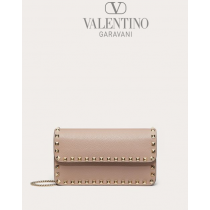 Buy fake valentino canada outlet Rockstud Grainy Calfskin Chain Pouch for Woman in Poudre