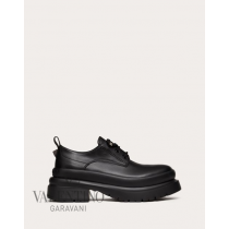 high quality fake valentino canada sale Roman Stud Calfskin Derby for Man in Black