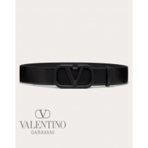 imitation valentino canada stores Vlogo Signature Belt In Glossy Calfskin 40mm for Woman in Black