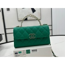 Chanel Kelly Chain Clutch Grained Shiny Calfskin 18CM Green