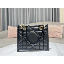 Dior Essential Tote Bag Calfskin Black