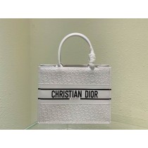 Dior Medium Book Tote 36CM White Dior Oblique Embossed Calfskin