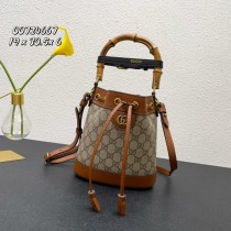 Gucci Diana Mini Bucket Bag 724667 Canvas