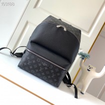 Louis Vuitton Discovery Backpack PM M30230