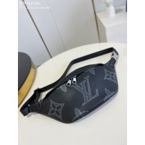 Louis Vuitton Discovery Belt Bag Monogram Shadow Leather M57289