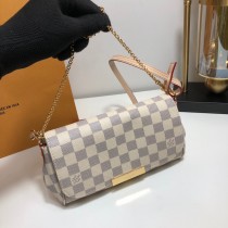 Louis Vuitton Favorite PM Shoulder Bag 24CM N41277