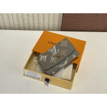 Louis Vuitton Flight Mode 4 Key Holder M82648