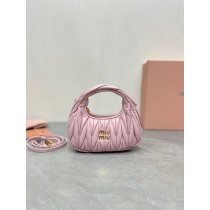 Miu Miu Wander Matelassé Nappa Leather Hobo Mini-Bag Pink