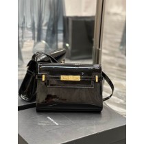 Saint Laurent Manhattan Small Shoulder Bag In Patent Leather Black