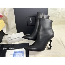 Saint Laurent Opyum Ankle Boots In Smooth Leather With Black Heel Black