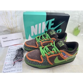 Nike SB Dunk Low 'De La Soul'