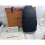 Louis Vuitton Avenue Sling Bag