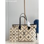 Louis Vuitton Neverfull Tote Bag Beige